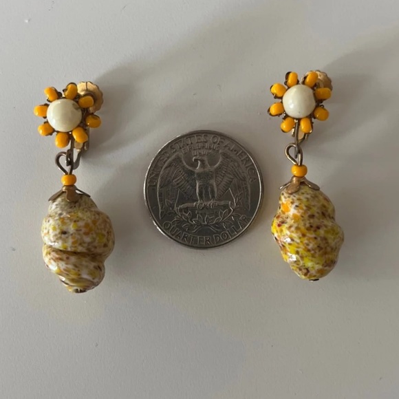 Signed Miriam Haskell Retro Earrings - Picture 4 of 6